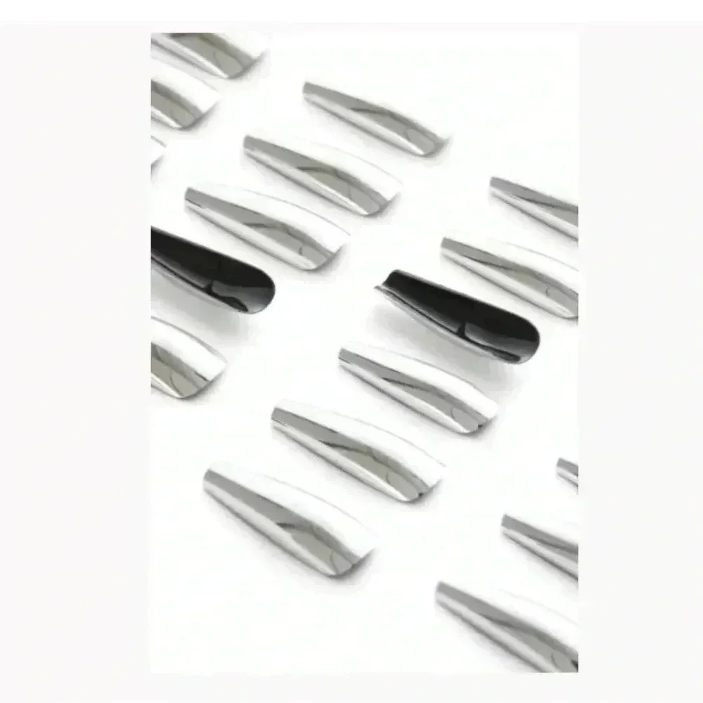 NIB Mugler x H&M HM Coffin-shaped Press-on Nails Silver Chrome